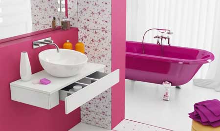 Small-Contemporary-Bathroom