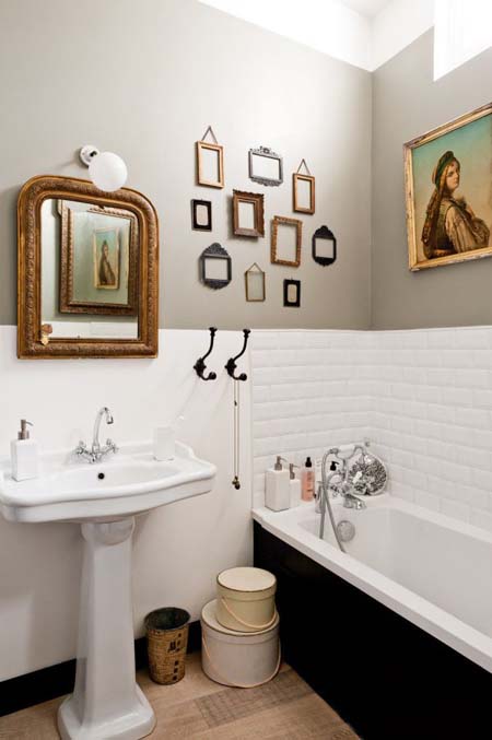 Small bathroom decor