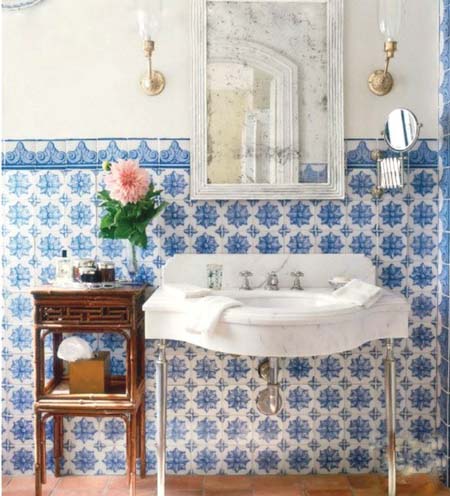 blue-bathroom-design-ideas-32